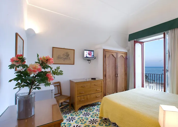 La Caravella Di Positano - Relais, Beach & Residences